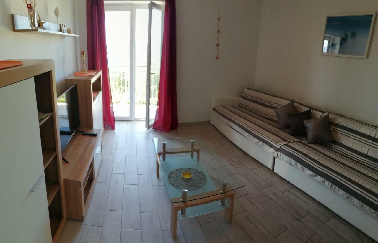 קלנוביצה Apartmani Nada מראה חיצוני תמונה